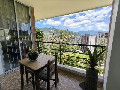Casa de 4 alcobas en venta en Loma El Escobero, Envigado, 350 m² · foto 3 de 20