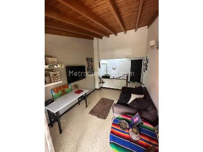 Casa de 3 alcobas en venta en Claraval, Envigado, 260 m² · foto 10 de 15