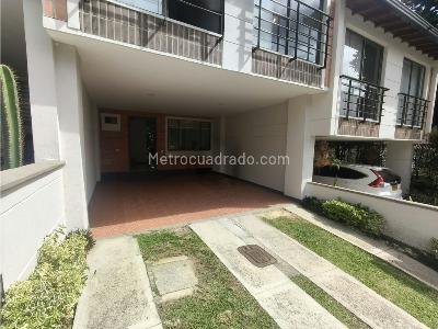 Casa de 3 alcobas en venta en Cumbres, Envigado, 121 m² · foto 2 de 20