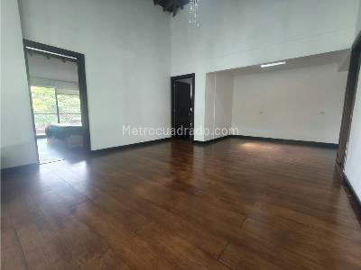 Casa de 5 alcobas en venta en Ces, Medellín, 480 m² · foto 15 de 20