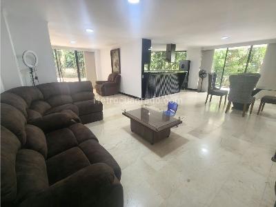 Casa de 5 alcobas en venta en Ces, Medellín, 480 m² · foto 3 de 20