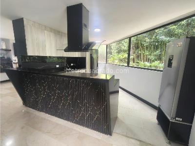 Casa de 5 alcobas en venta en Ces, Medellín, 480 m² · foto 4 de 20