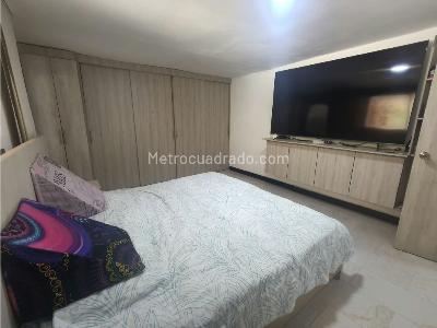Casa de 5 alcobas en venta en Ces, Medellín, 480 m² · foto 8 de 20