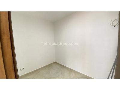 Apartamento de 3 alcobas en venta en Laureles Santa Teresita, Medellín, 128 m² · foto 6 de 20