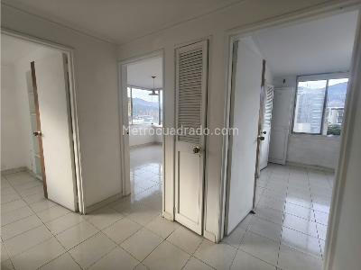 Apartamento de 3 alcobas en venta en Conquistadores, Medellín, 120 m² · foto 16 de 20
