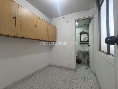 Apartamento de 3 alcobas en venta en Conquistadores, Medellín, 120 m² · foto 4 de 20