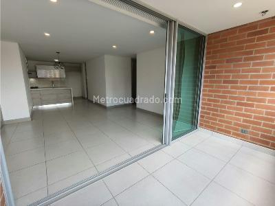 Apartamento de 3 alcobas en arriendo en Loma De Los Mesa, Envigado, 98 m² · foto 4 de 20