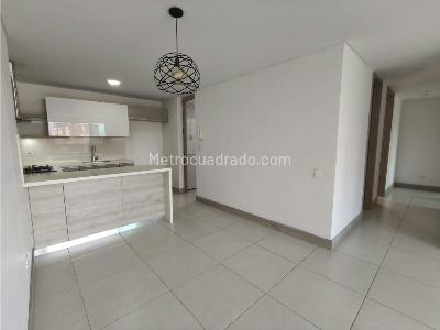 Apartamento de 3 alcobas en arriendo en Loma De Los Mesa, Envigado, 98 m² · foto 8 de 20