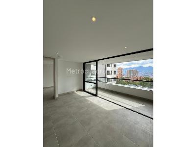 Apartaestudio en venta en Linares, Medellín, 68 m² · foto 2 de 20