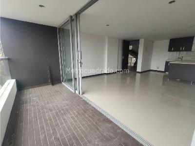 Apartamento de 3 alcobas en venta en Loma De Las Brujas, Envigado, 106 m² · foto 4 de 20