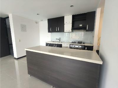 Apartamento de 3 alcobas en venta en Loma De Las Brujas, Envigado, 106 m² · foto 6 de 20