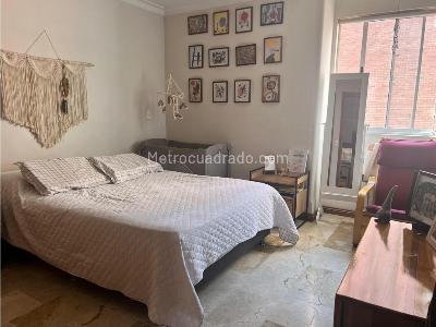 Apartamento de 3 alcobas en venta en Laureles, Medellín, 155 m² · foto 12 de 20