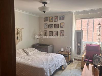 Apartamento de 3 alcobas en venta en Laureles, Medellín, 155 m² · foto 13 de 20