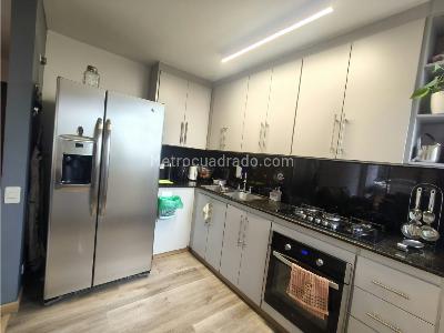 Apartamento en venta en Cola Del Zorro, Medellín · foto 5 de 20