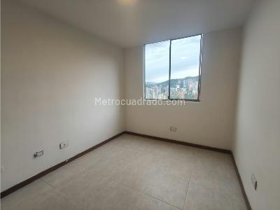 Apartamento de 3 alcobas en venta en Transversal Inferior, Medellín, 76 m² · foto 15 de 20