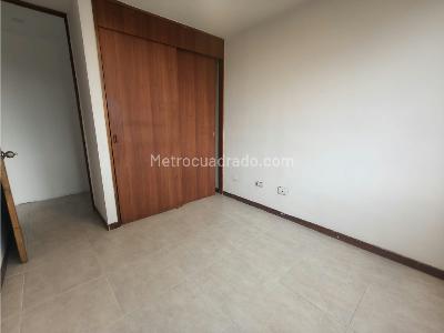 Apartamento de 3 alcobas en venta en Transversal Inferior, Medellín, 76 m² · foto 16 de 20