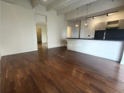 Apartaestudio en venta en El Tesoro, Medellín, 70 m² · foto 12 de 20