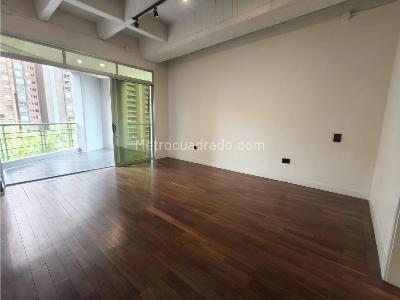 Apartaestudio en venta en El Tesoro, Medellín, 70 m² · foto 6 de 20
