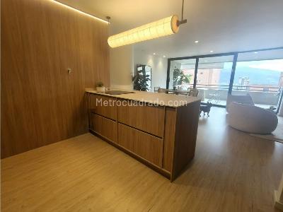Apartamento de 3 alcobas en venta en El Tesoro, Medellín, 184 m² · foto 13 de 20