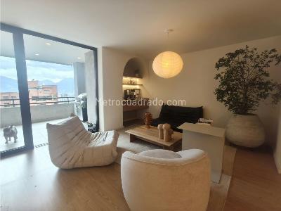 Apartamento de 3 alcobas en venta en El Tesoro, Medellín, 184 m² · foto 14 de 20