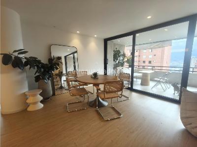 Apartamento de 3 alcobas en venta en El Tesoro, Medellín, 184 m² · foto 15 de 20