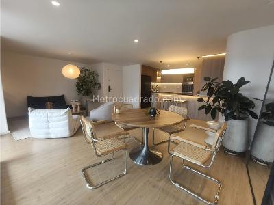 Apartamento de 3 alcobas en venta en El Tesoro, Medellín, 184 m² · foto 6 de 20