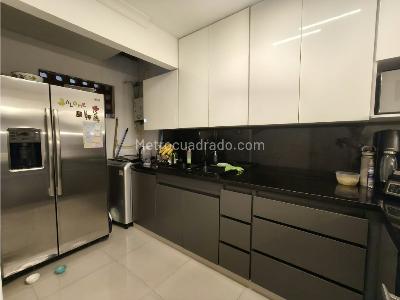 Casa de 2 alcobas en venta en Camino Verde, Envigado, 136 m² · foto 3 de 20