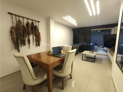 Casa de 2 alcobas en venta en Camino Verde, Envigado, 136 m² · foto 5 de 20