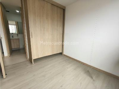 Apartamento de 3 alcobas en venta en Loma El Escobero, Envigado, 90 m² · foto 18 de 20