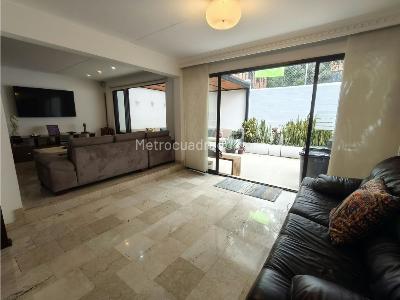 Casa de 4 alcobas en venta en Altos Del Poblado, Medellín, 266 m² · foto 6 de 20