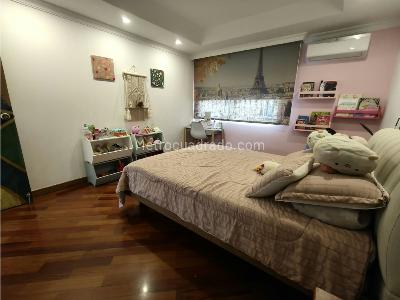 Casa de 4 alcobas en venta en Altos Del Poblado, Medellín, 266 m² · foto 15 de 20