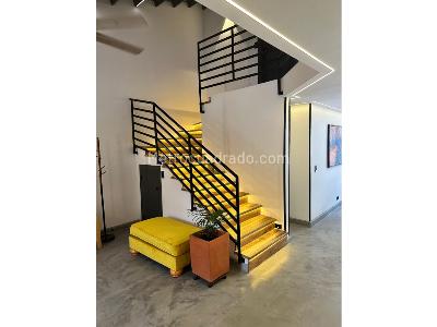 Casa de 4 alcobas en venta en Santa Monica, Medellín, 200 m² · foto 13 de 20
