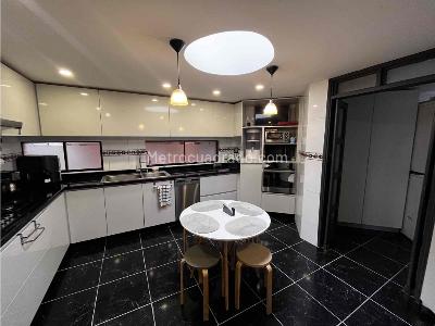 Apartamento en venta en Bosque De Pinos, Bogotá · foto 10 de 20
