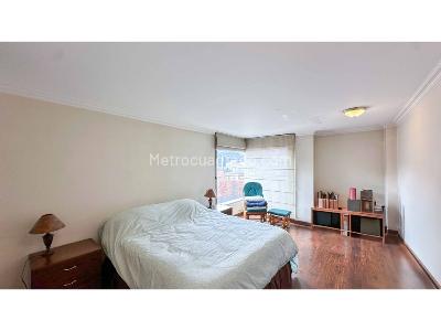 Apartamento de 4 alcobas en venta en Santa Paula, Bogotá, 465 m² · foto 4 de 16