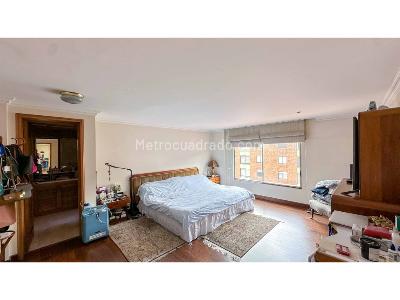 Apartamento de 4 alcobas en venta en Santa Paula, Bogotá, 465 m² · foto 6 de 16