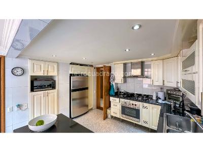 Apartamento de 4 alcobas en venta en Santa Paula, Bogotá, 465 m² · foto 13 de 16