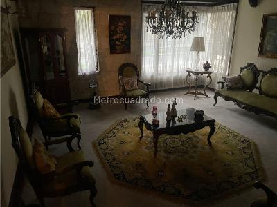 Casa de 3 alcobas en venta en Santa Paula, Bogotá, 600 m² · foto 16 de 20