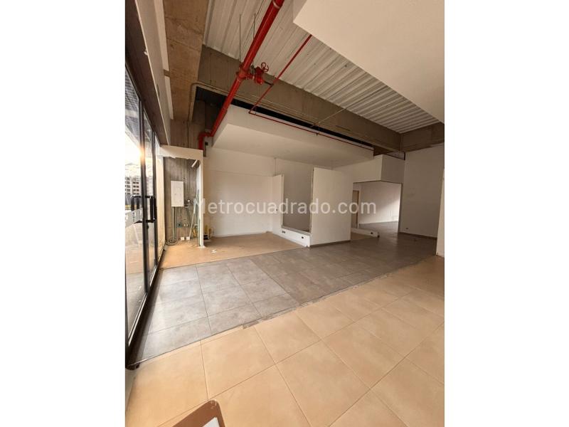 Local Comercial en Arriendo, Milla De Oro, Chía - Más