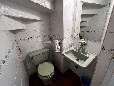 Casa de 4 alcobas en venta en Alhambra, Bogotá, 255 m² · foto 15 de 20
