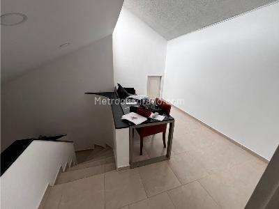 Casa de 4 alcobas en venta en Alhambra, Bogotá, 255 m² · foto 16 de 20