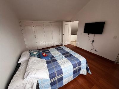 Casa de 4 alcobas en venta en Alhambra, Bogotá, 255 m² · foto 17 de 20
