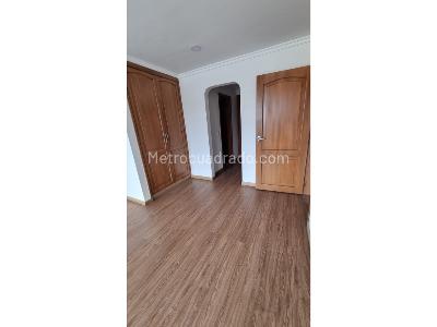 Apartamento en venta en Santa Barbara, Bogotá · foto 10 de 14