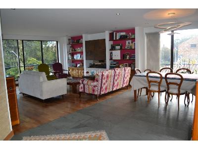 Apartamento de 3 alcobas en venta en San Patricio, Bogotá, 205 m² · foto 2 de 8