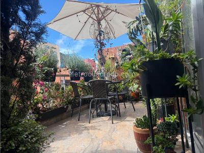 Apartamento de 3 alcobas en venta en Bella Suiza, Bogotá, 134 m² · foto 2 de 14