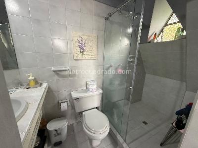 Apartamento de 2 alcobas en venta en Cuarto De Legua, Cali, 76 m² · foto 12 de 16