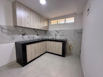 Casa de 5 alcobas en venta en Santo Domingo, Cali, 237 m² · foto 10 de 20