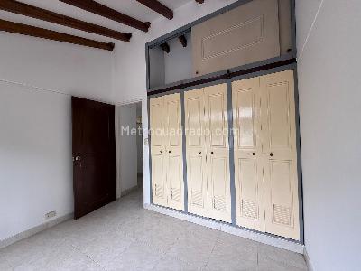 Casa de 5 alcobas en venta en Santo Domingo, Cali, 237 m² · foto 15 de 20