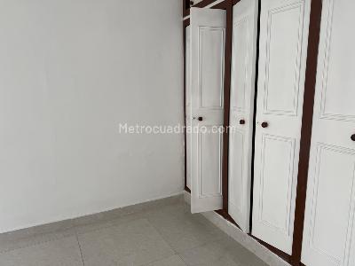 Casa de 5 alcobas en venta en Santo Domingo, Cali, 237 m² · foto 17 de 20
