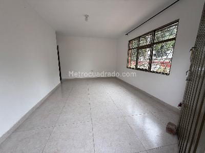 Casa de 5 alcobas en venta en Santo Domingo, Cali, 237 m² · foto 19 de 20