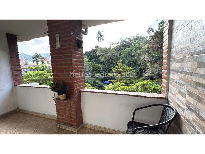 Apartamento de 3 alcobas en venta en Belen, Medellín, 134 m² · foto 4 de 20